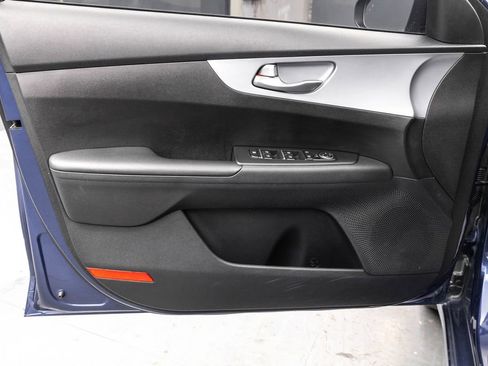 Used 2022 Kia Forte LXS w/ LXS Technology Package image 22