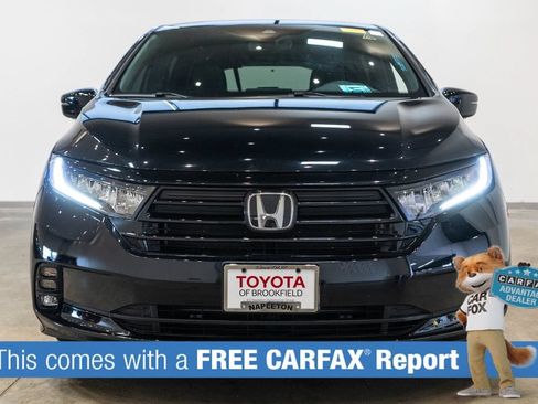 Used 2024 Honda Odyssey Sport image 2