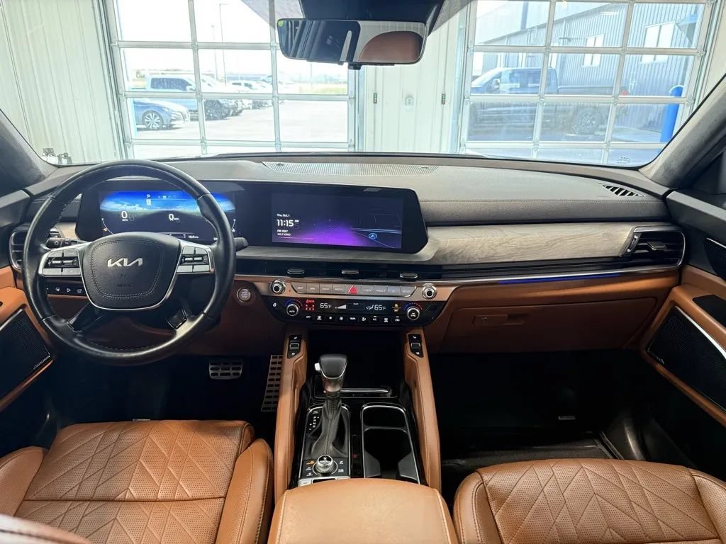 Used 2024 Kia Telluride SX Prestige X-Pro AWD/4WD image 9