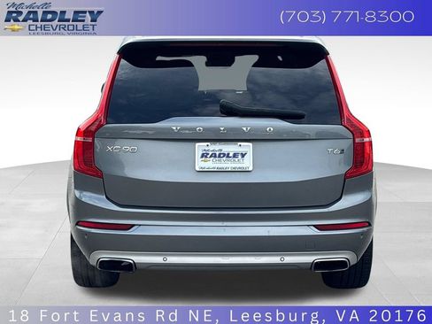 Used 2019 Volvo XC90 T6 Momentum AWD/4WD image 4