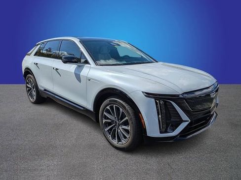 New 2026 Cadillac Lyriq Premium Sport image 7