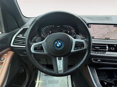 Used 2022 BMW X5 xDrive45e w/ M Sport Package AWD/4WD image 14