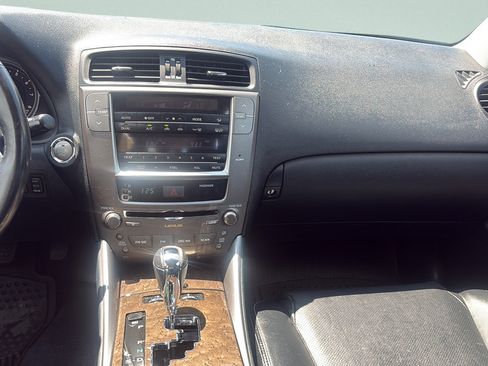 Used 2009 Lexus IS 250 AWD image 18