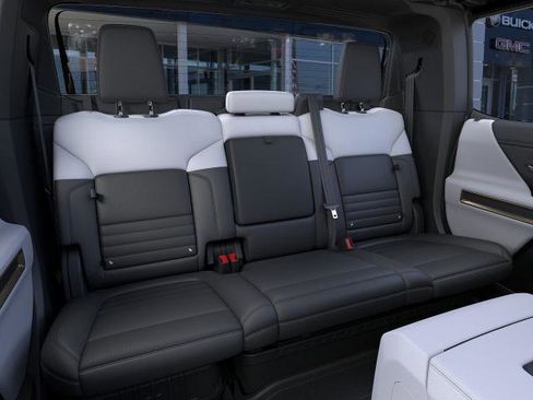 New 2025 GMC Hummer EV 3X w/ Extreme Off-Road Package image 31