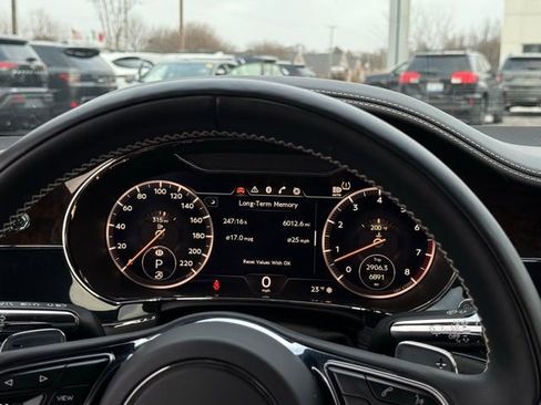 Used 2020 Bentley Continental GT image 28