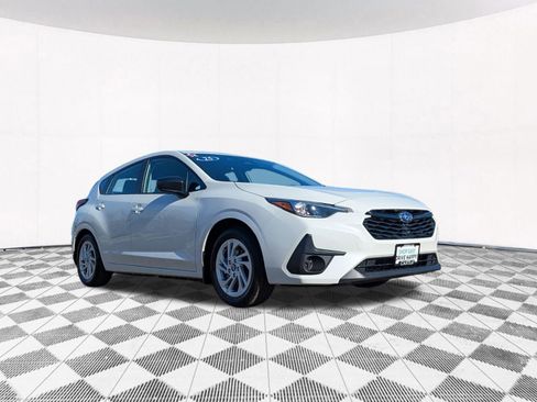 Used 2025 Subaru Impreza 2.0i image 11