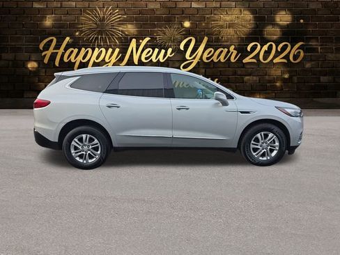 Used 2020 Buick Enclave Essence w/ Sound and Sites Package image 6