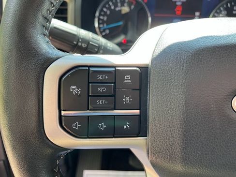 Used 2022 Ford Expedition XLT RWD image 14