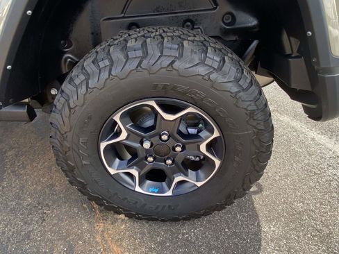 Used 2022 Jeep Wrangler Unlimited Rubicon image 22