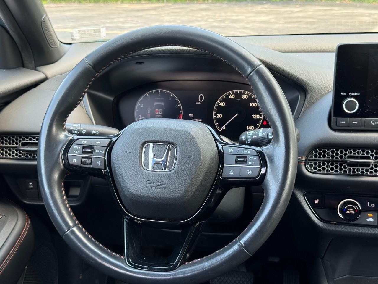 Certified 2025 Honda HR-V Sport image 13