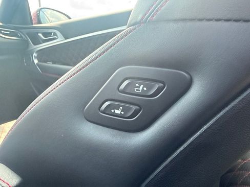 Used 2023 Genesis G70 3.3T w/ Sport Prestige Package AWD/4WD image 24