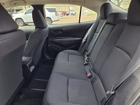 Used 2026 Toyota Corolla LE FWD image 27