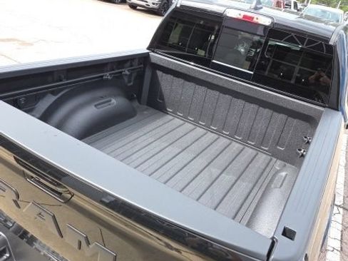 New 2026 RAM 1500 Big Horn AWD/4WD image 10