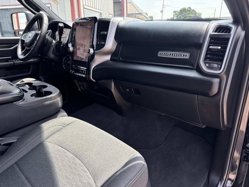 Used 2026 RAM 2500 Big Horn AWD/4WD image 12