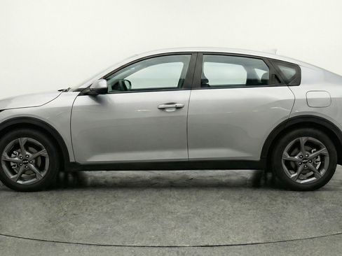 Used 2025 Kia K4 FWD image 5