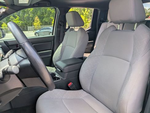 Used 2025 Toyota Tacoma SR5 RWD image 12