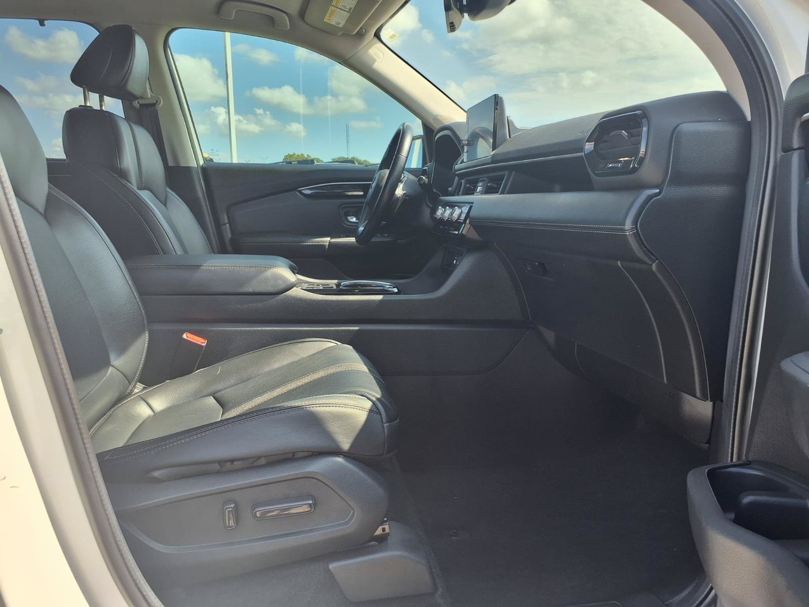 Certified 2024 Honda Pilot EX-L image 13