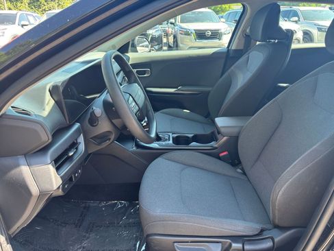 Used 2025 Kia K4 FWD image 25