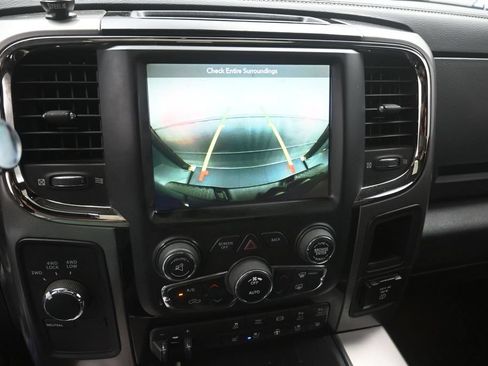 Used 2018 RAM 2500 Laramie w/ Sport Appearance Group AWD/4WD image 9