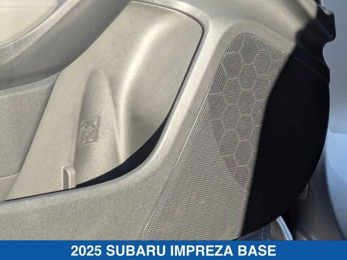 Certified 2025 Subaru Impreza 2.0i image 14
