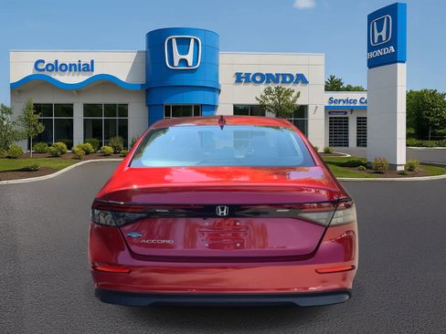 Used 2024 Honda Accord EX image 5