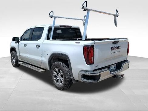 Used 2020 GMC Sierra 1500 4x4 Crew Cab w/ Sierra Value Package image 5