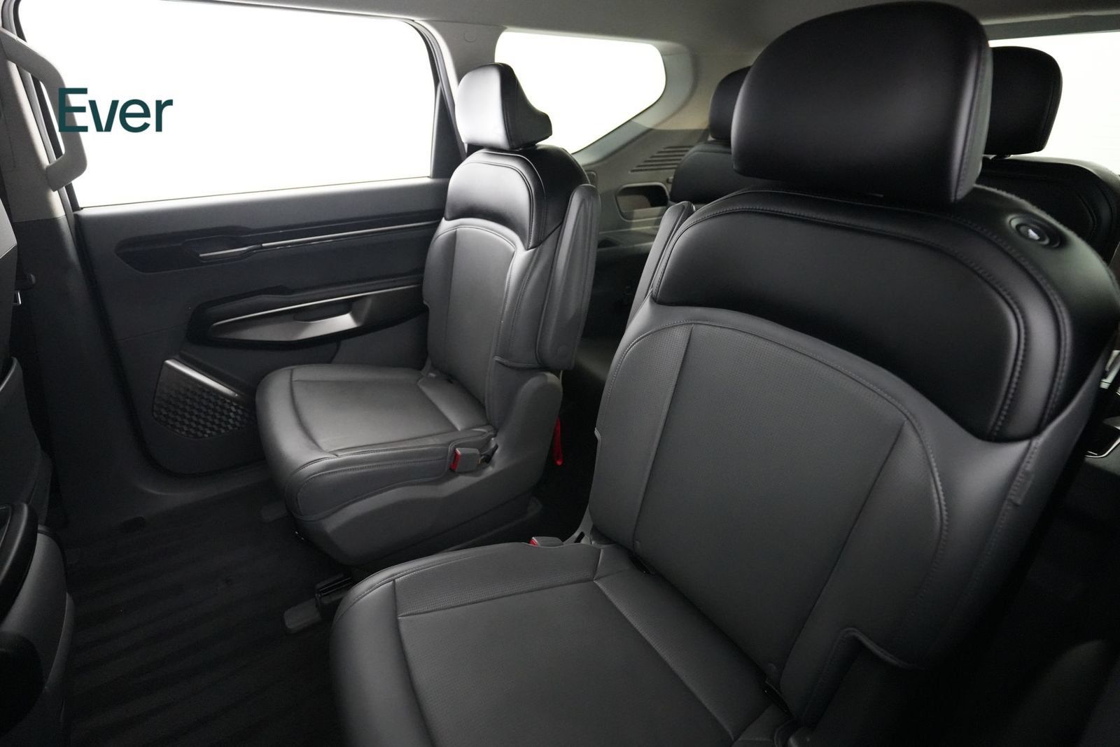 Used 2024 Kia EV9 Light Long Range RWD image 24