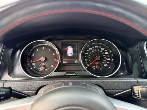 Used 2017 Volkswagen GTI SE FWD image 35