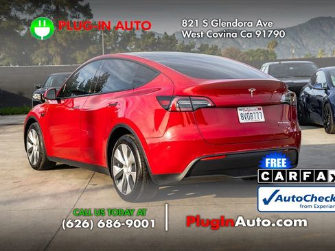 Used 2021 Tesla Model Y Long Range image 2