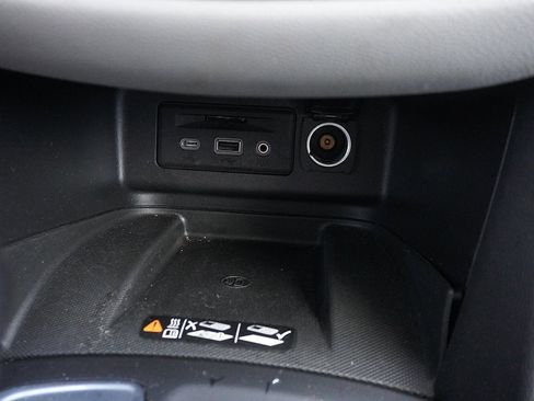 Used 2019 Chevrolet Equinox Premier image 53