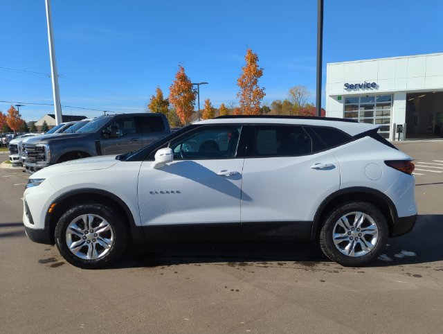 Used 2019 Chevrolet Blazer LT FWD image 2
