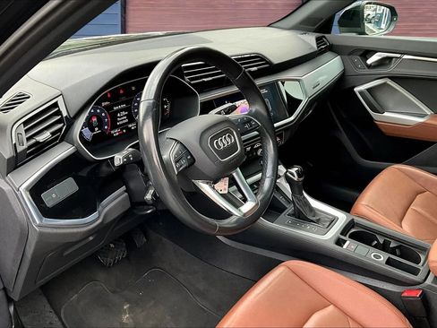 Used 2021 Audi Q3 2.0T Premium image 13