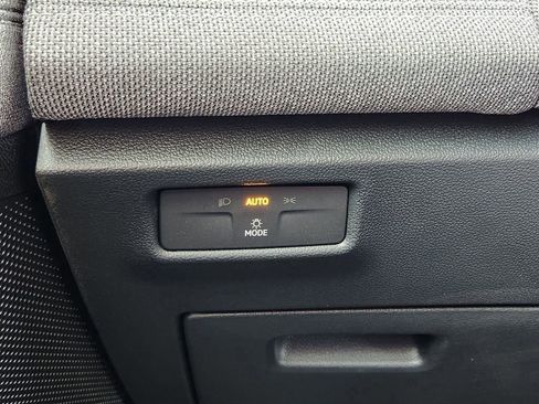 New 2026 Volkswagen Tiguan S image 12