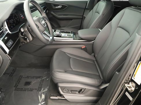 Used 2025 Audi Q7 3.0T Premium Plus image 24
