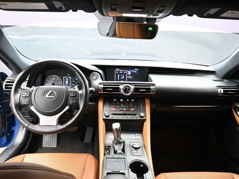 Used 2022 Lexus RC 350 w/ Premium Package RWD image 19