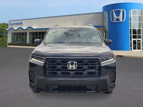 New 2026 Honda Pilot Black Edition image 8