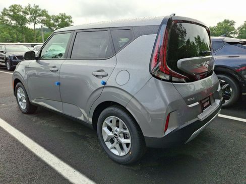 New 2025 Kia Soul LX w/ LX Technology Package image 6