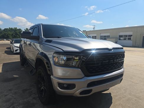 Used 2024 RAM 1500 Big Horn AWD/4WD image 6