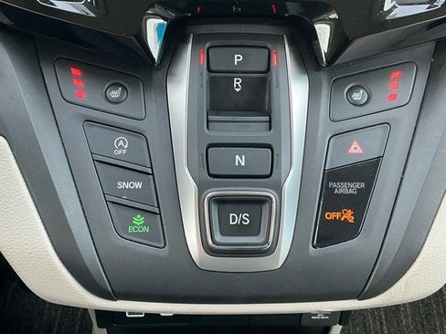 Used 2025 Honda Odyssey EX-L image 15