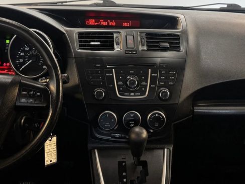 Used 2012 MAZDA MAZDA5 Sport image 24