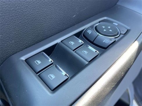 New 2026 Ford F550 4x4 Supercab Super Duty image 17