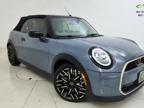 Used 2025 MINI Cooper S FWD image 1