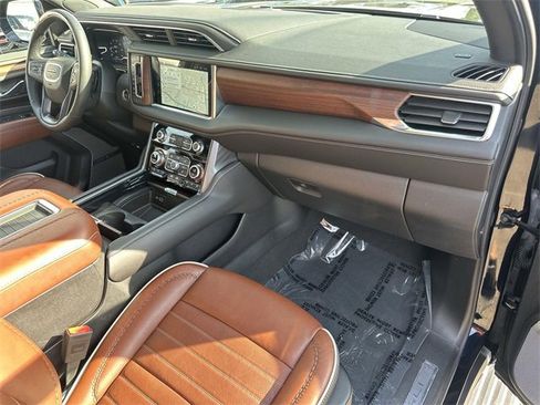 Used 2024 GMC Yukon Denali Ultimate image 29