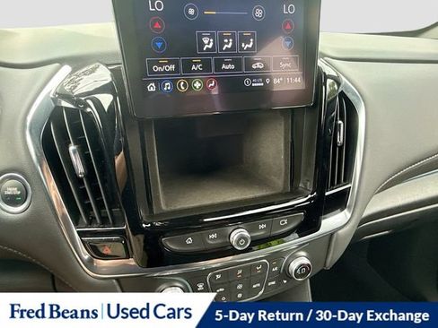 Used 2023 Chevrolet Traverse LT AWD/4WD image 23