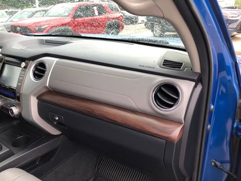 Used 2018 Toyota Tundra Limited w/ Limited Premium Package AWD/4WD image 26