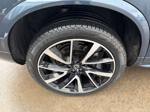 Certified 2023 Volvo XC90 B6 Plus w/ Protection Package Premier image 13