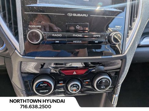 Used 2024 Subaru Forester Premium AWD/4WD image 18