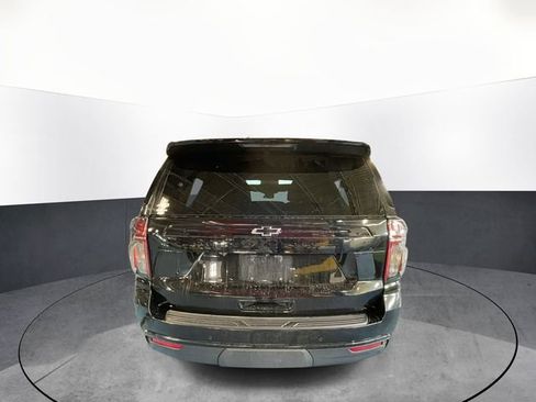 Certified 2023 Chevrolet Suburban Z71 w/ Luxury Package image 6