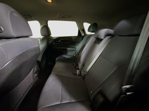 Used 2018 Kia Sorento LX image 24