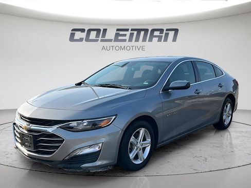 Used 2023 Chevrolet Malibu LT image 1